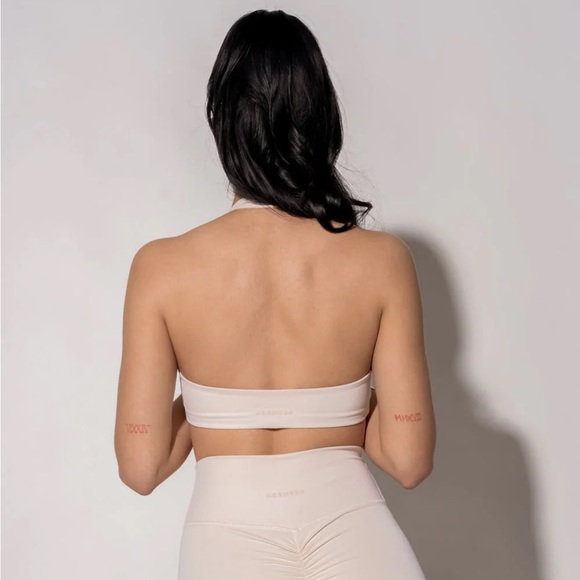 Agent84 Penelope Halter - Picture 3 of 4